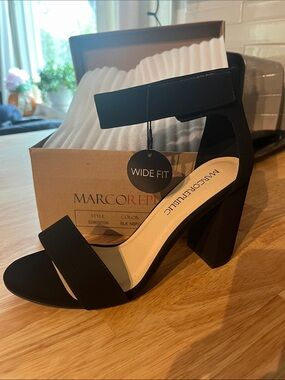 NEW Marco Women’s Black Ankle Strap Block Heel Open Toe Wide Fit Size 8